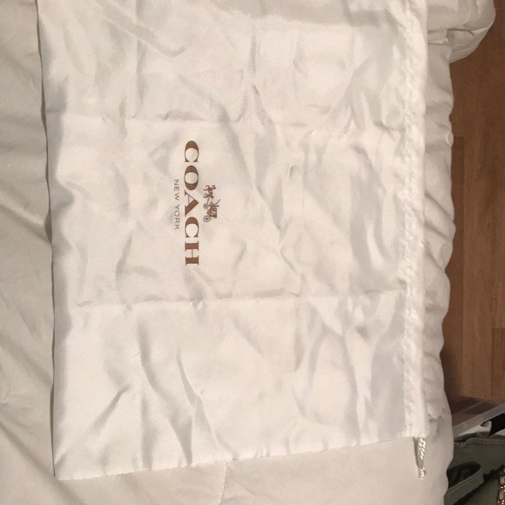 Coach tote - Picture 4 of 4